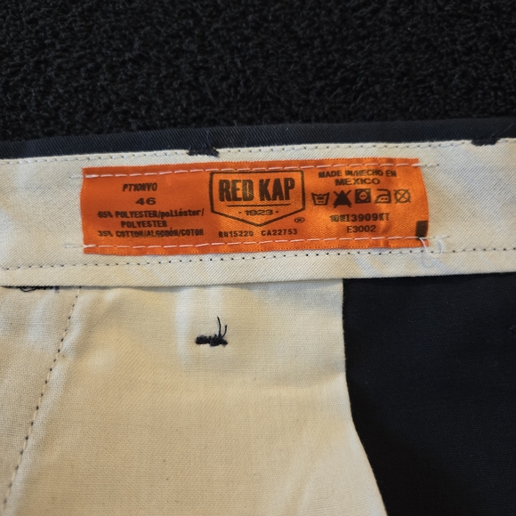 Red Kap Men's Tan Chinos - Picture 3 of 4